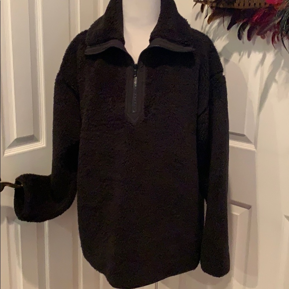 Chaps brand black 1/4 zip sherpa, longer length